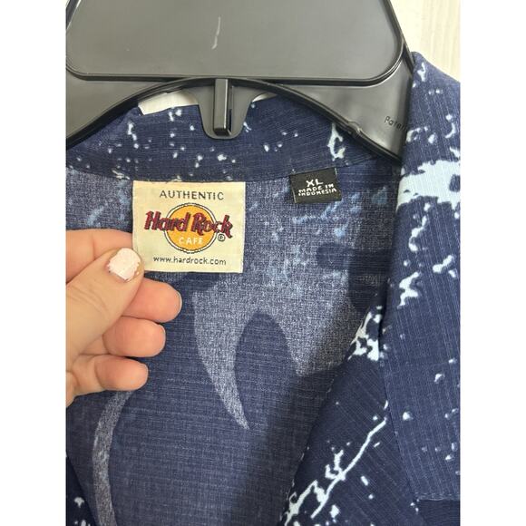 VTG Y2K Hard Rock Dragon Fender Guitar Short Sleeve Button Up Size XL - Picture 3 of 7